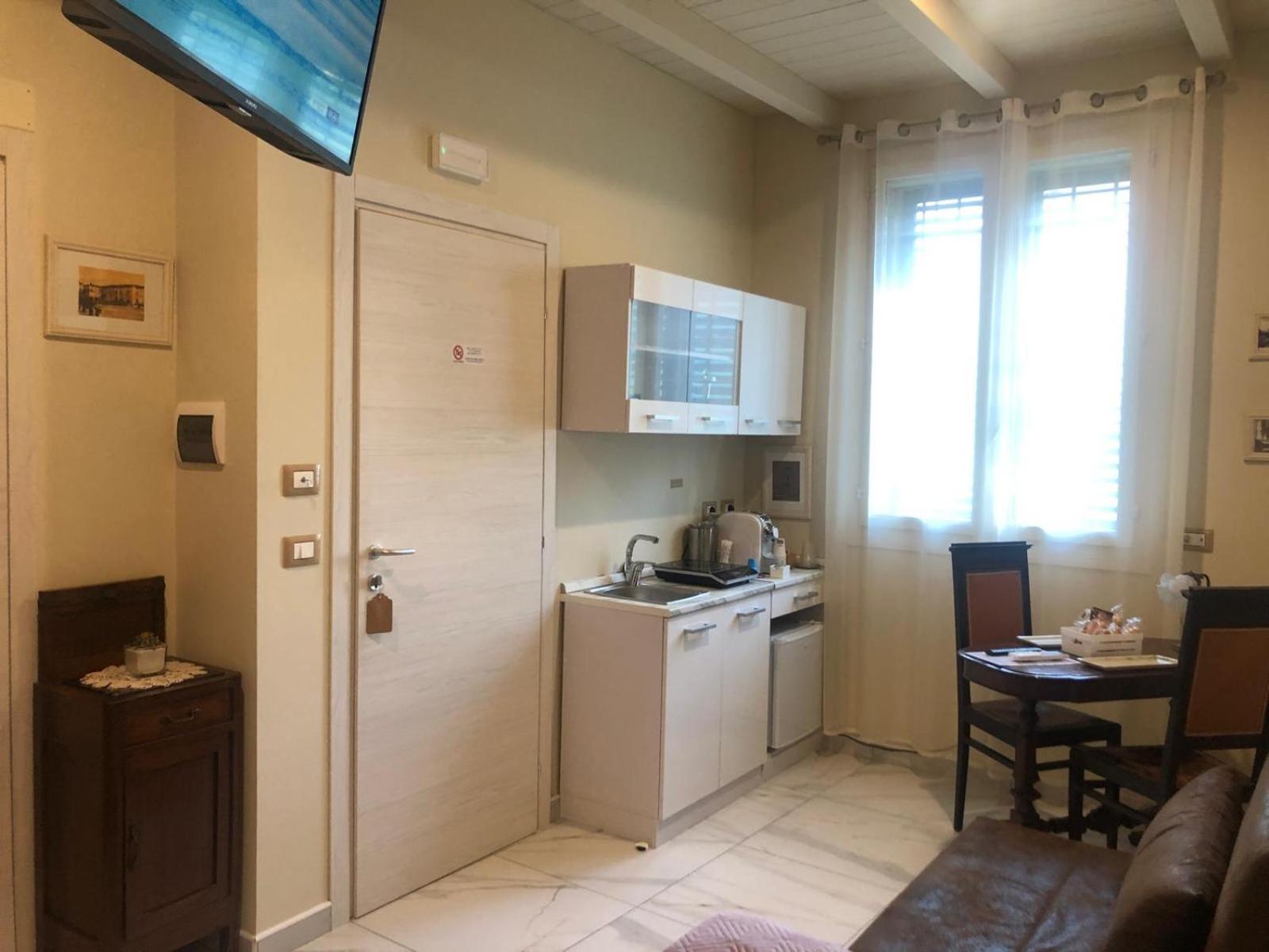Gli Alloggi De Il Piccolo Borgo Castel Maggiore Exterior foto